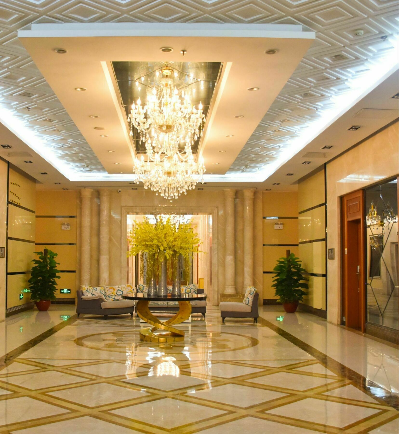 Guangzhou Ba Dun Hotel - Beijing Road ภายนอก รูปภาพ